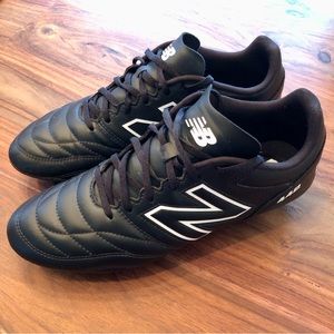 New Balance 442 Soccer Cleats